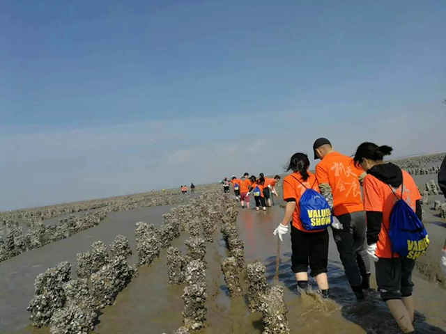 休閑農(nóng)業(yè)和鄉(xiāng)村旅游要拋棄“景區(qū)思維”，樹立“產(chǎn)業(yè)融合”發(fā)展理念