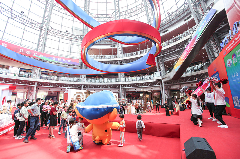 第四屆中國（泉州）海上絲綢之路國際品牌博覽會展館中央實拍圖